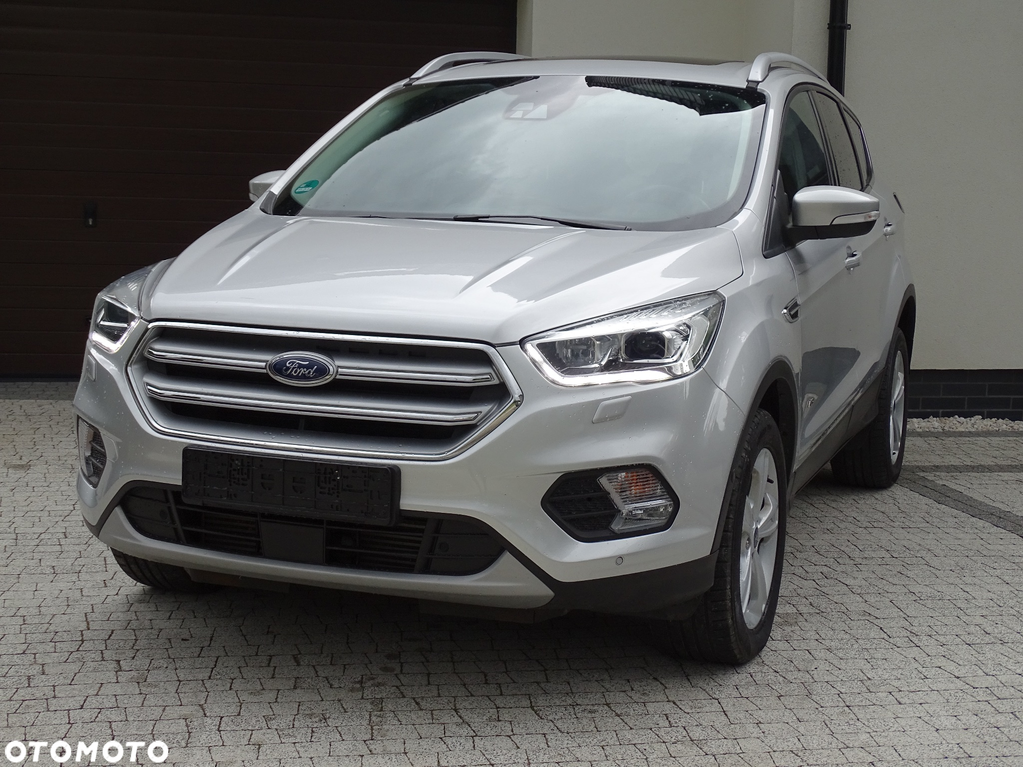 Ford Kuga 2.0 TDCi 4x4 Titanium - 3