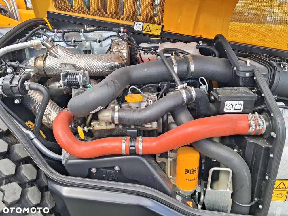 JCB 560-80 AGRI XTRA DUALTECH VT - 8