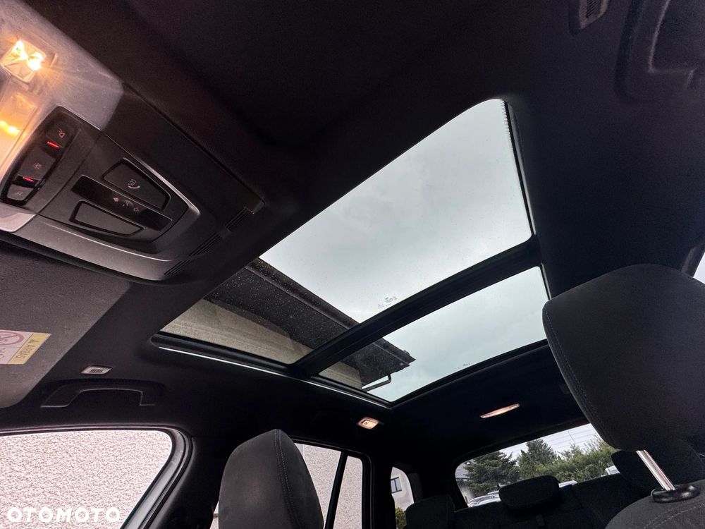 BMW Seria 2 220d xDrive Sport-Aut M Sport - 22