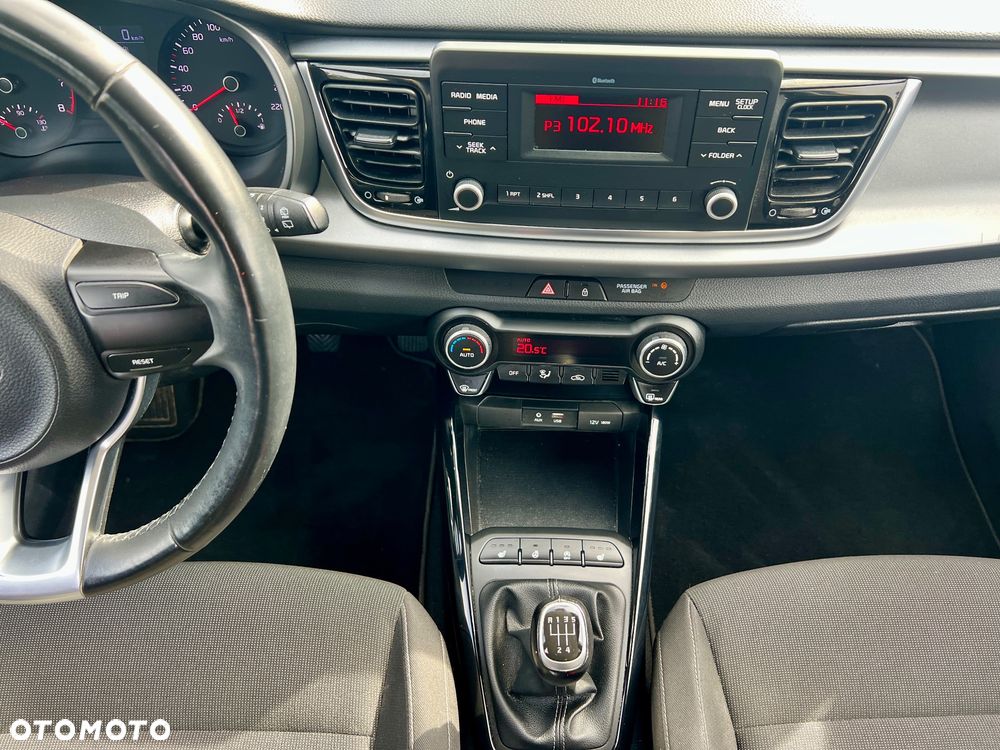 Kia Rio 1.0 T-GDI 100 Dream-Team Edition - 11