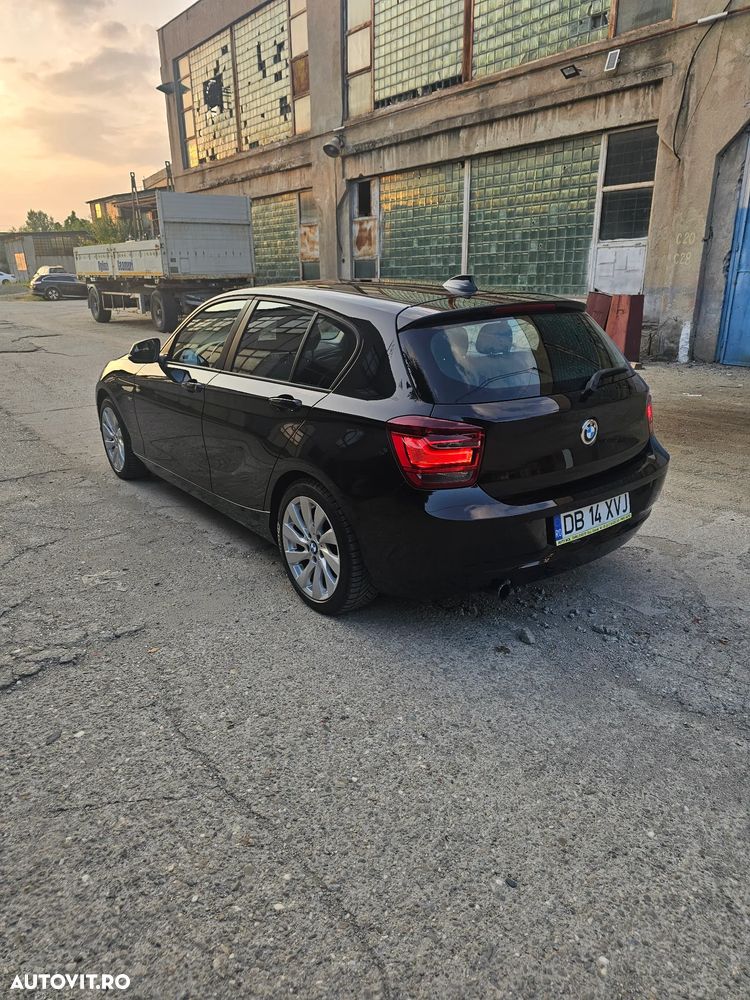 BMW Seria 1 118i - 5
