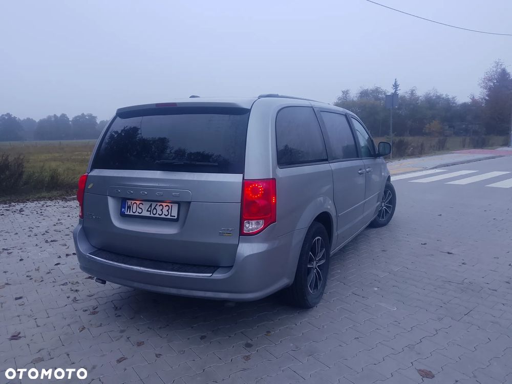 Dodge Grand Caravan 2016 photo 4