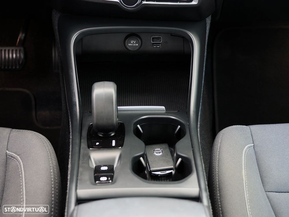 Volvo XC 40 1.5 T5 PHEV Inscription Expression - 44