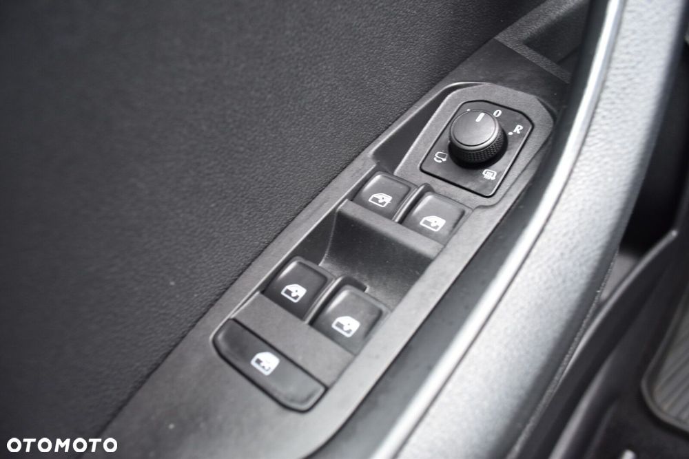 Skoda Karoq 1.5 TSI ACT 4x2 Style DSG - 24