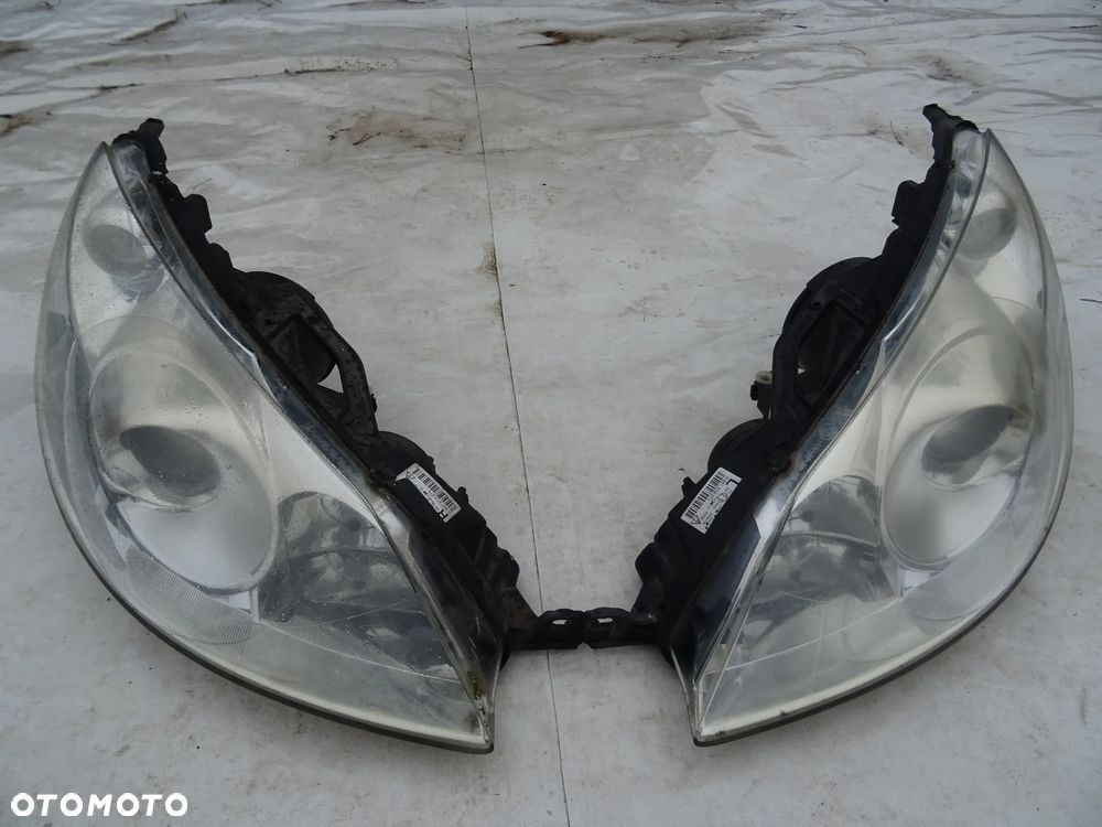 Peugeot 407 lampa lewy przód lewa przednia przedni reflektor xenon - 12