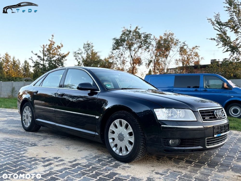 Audi A8 4.2 Quattro - 6