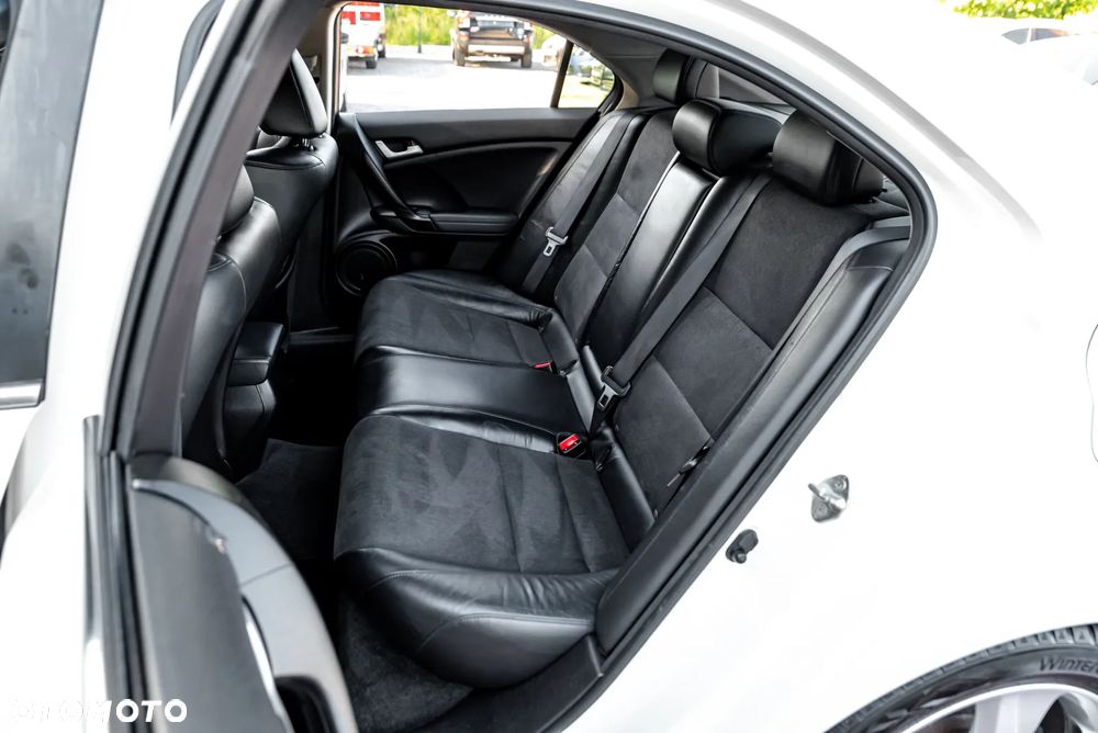 Honda Accord 2.4 TypeS - 24