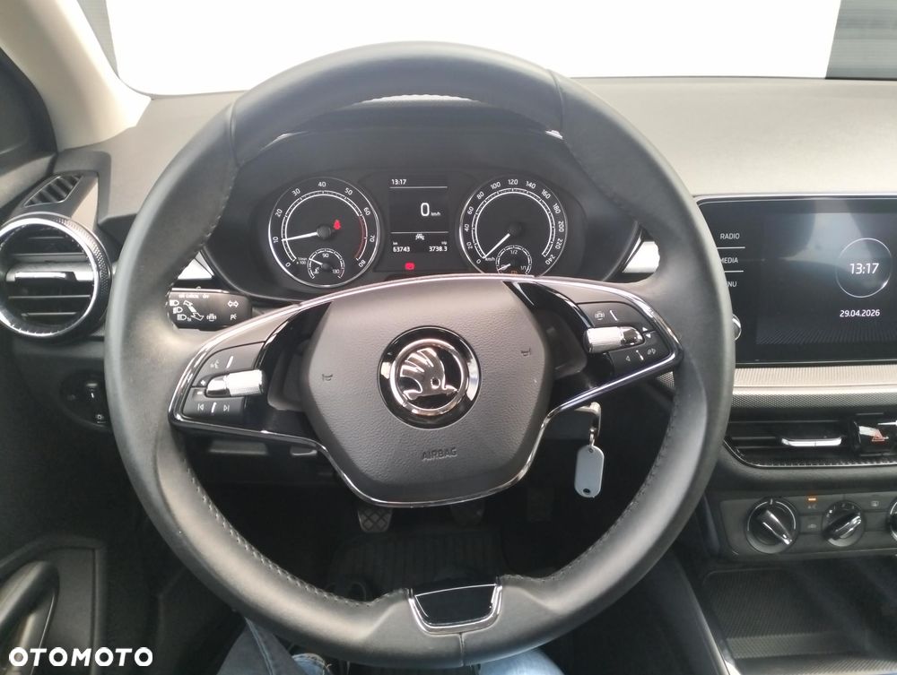 Skoda Fabia 1.0 TSI Ambition - 11