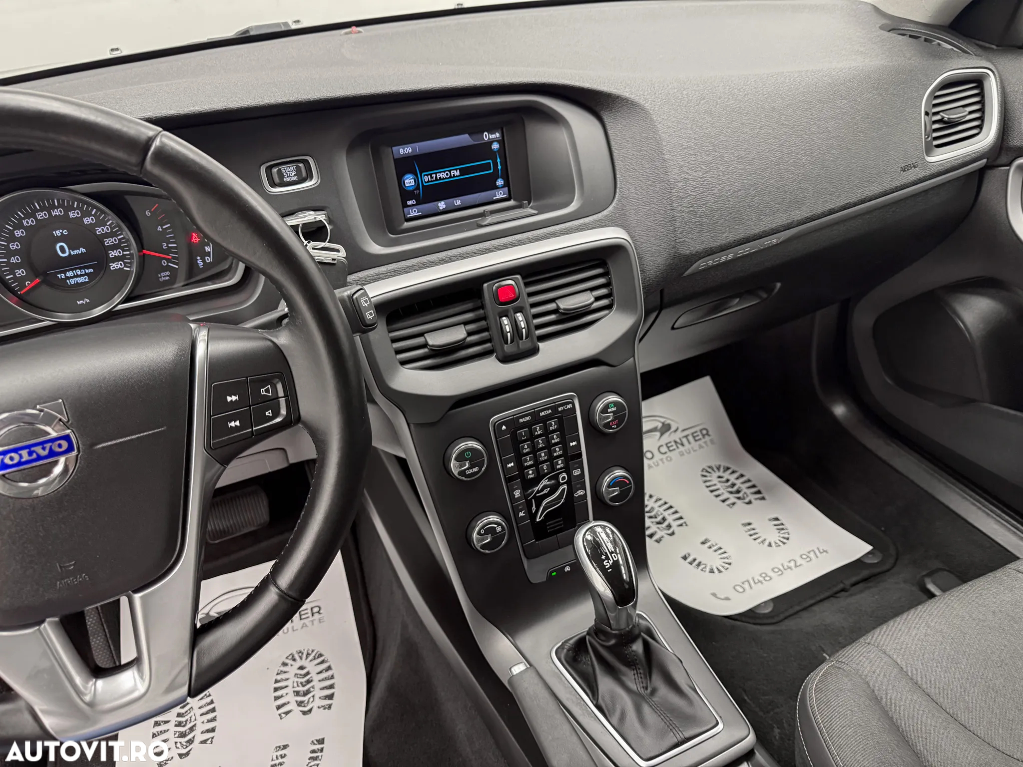 Volvo V40 Cross Country D2 Powershift Momentum - 26