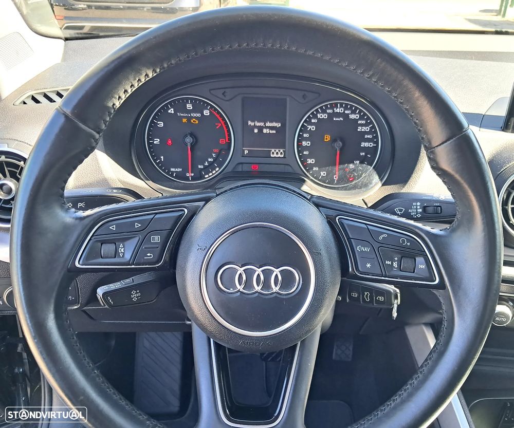 Audi Q2 1.0 TFSI Sport S tronic - 5