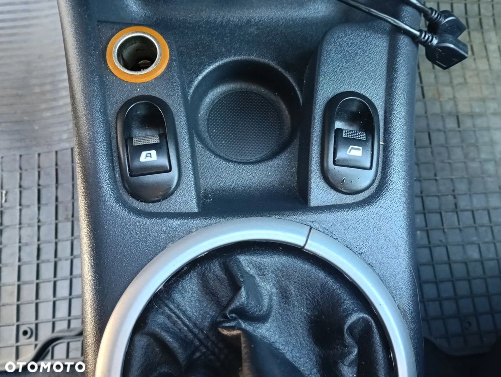 Citroën C3 1.4 Furio - 11