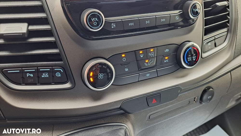 Ford Transit Custom - 23