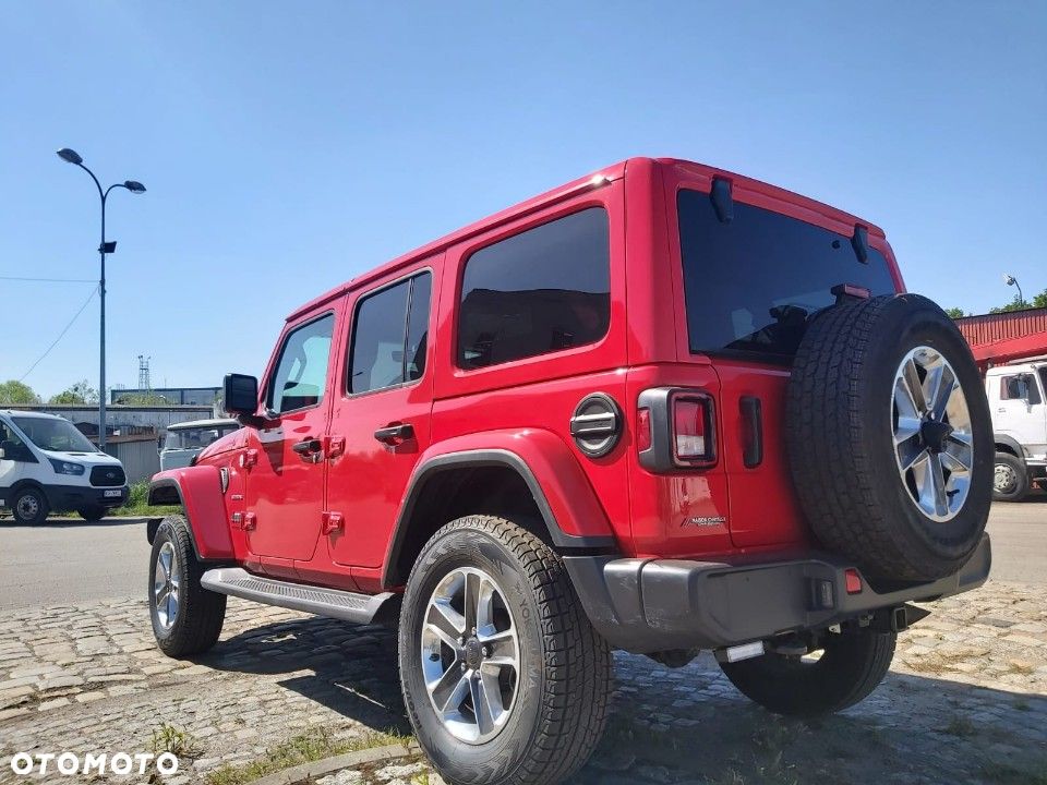 Jeep Wrangler - 4