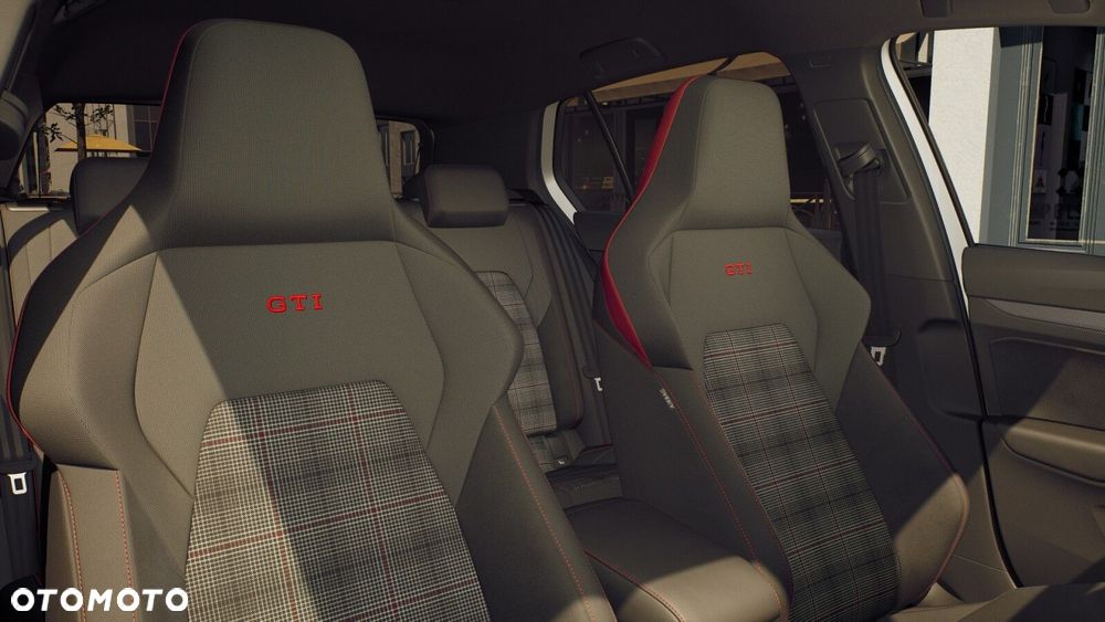 Volkswagen Golf - 11