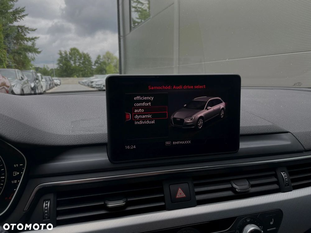 Audi A4 Avant 2.0 TFSI ultra S tronic - 29