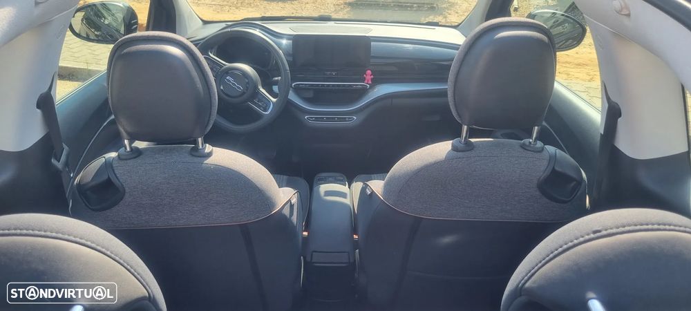 Fiat 500e C Icon - 11
