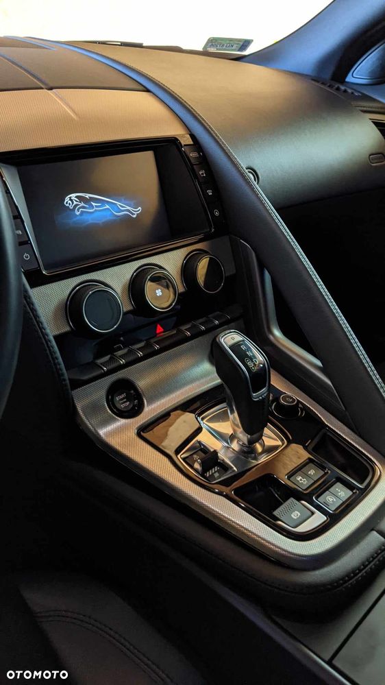 Jaguar F-Type EU6 - 17
