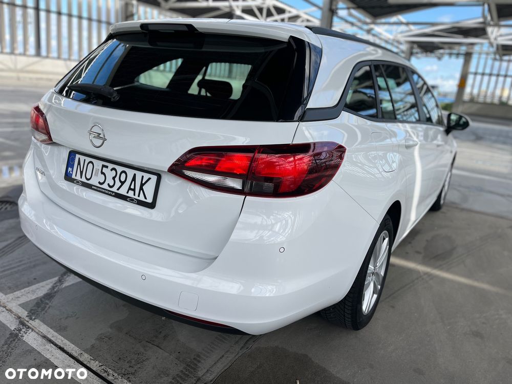 Opel Astra 1.6 CDTI Enjoy - 6