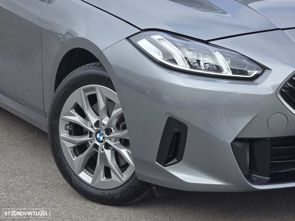 BMW 116 Standard - 2