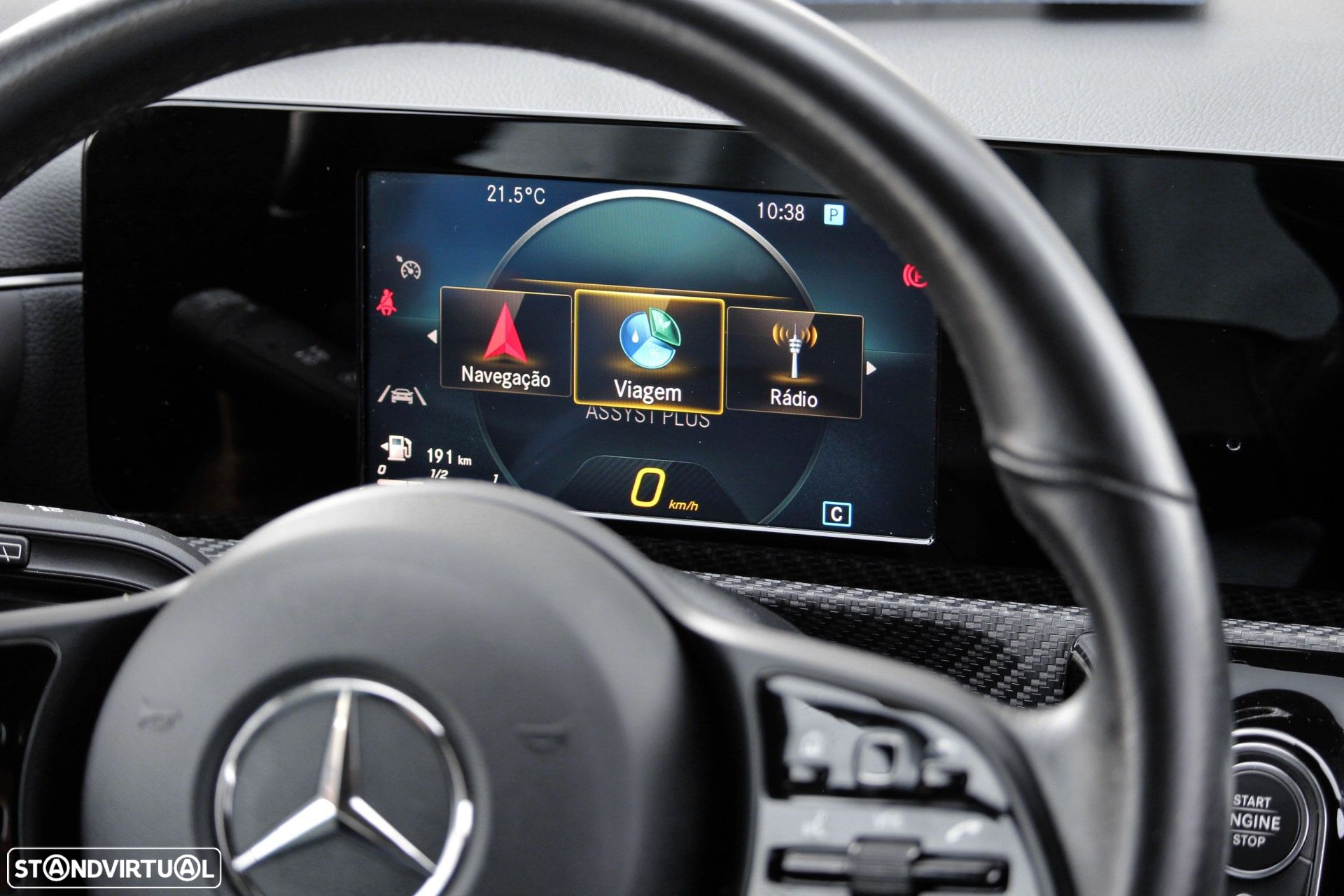 Mercedes-Benz CLA 180 - 35