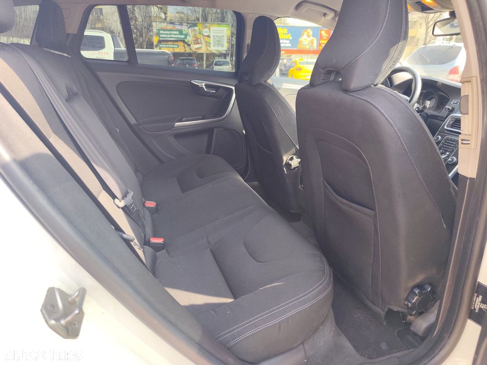 Volvo V60 D2 Geartronic Powershift - 15