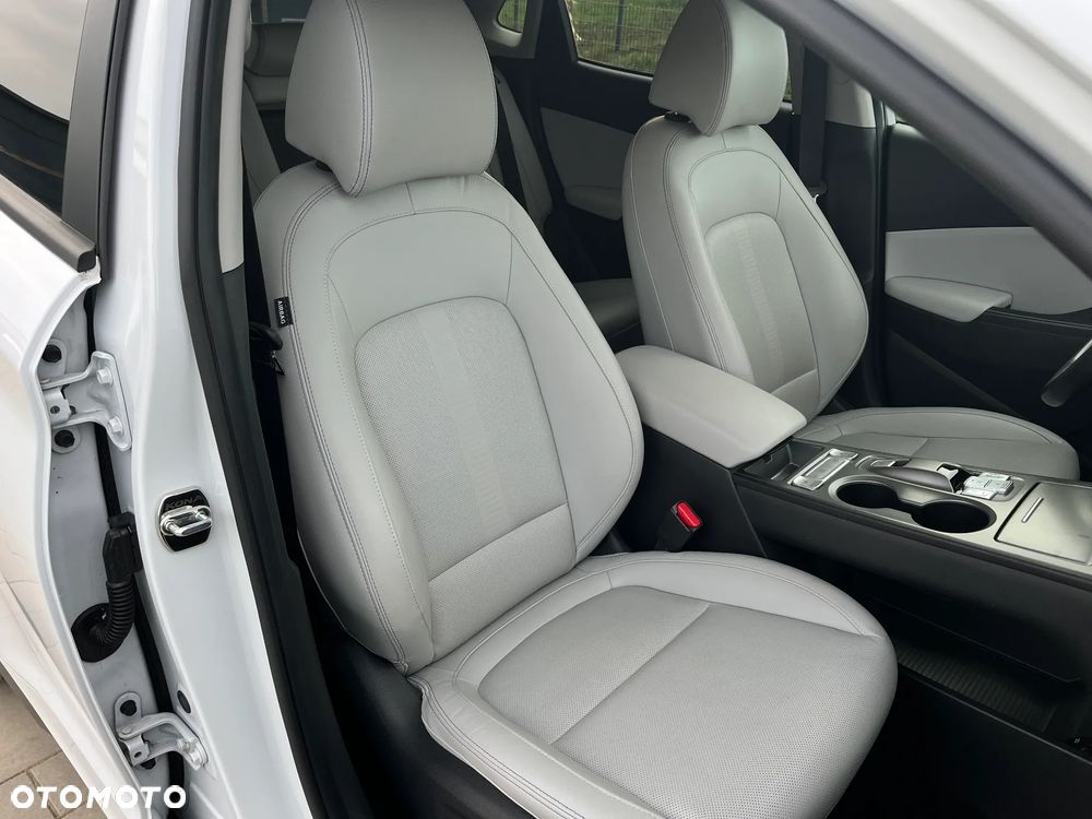 Hyundai Kona 64kWh Platinum - 22
