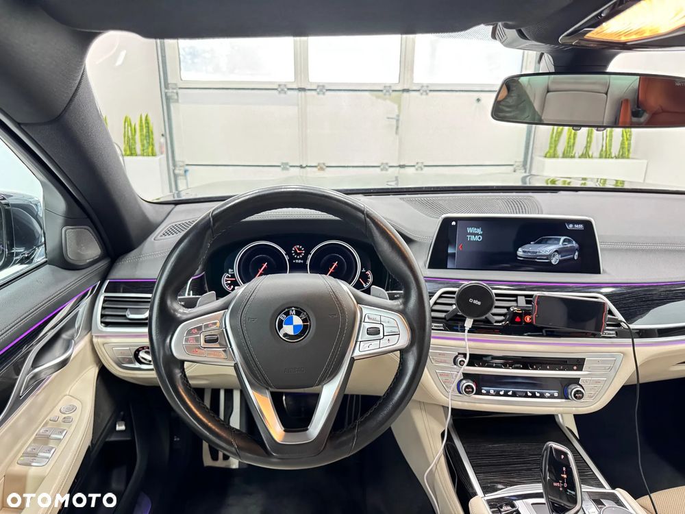 BMW Seria 7 740d xDrive - 8