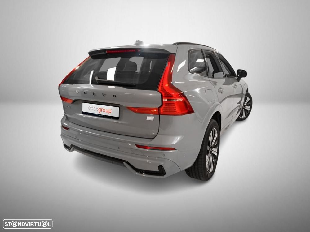 Volvo XC 60 2.0 T6 PHEV Inscription Expression AWD - 2
