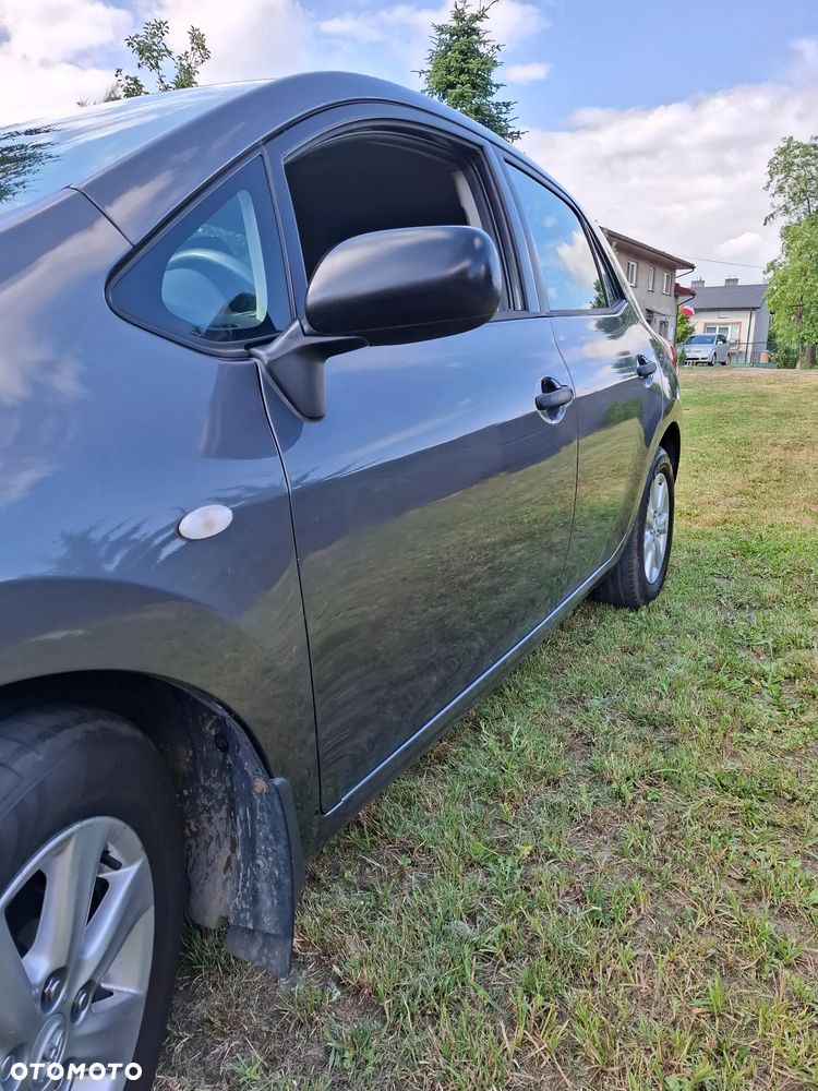 Toyota Auris 1.4 VVT-i Luna - 3