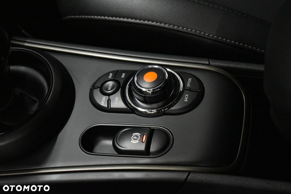 MINI Countryman - 18