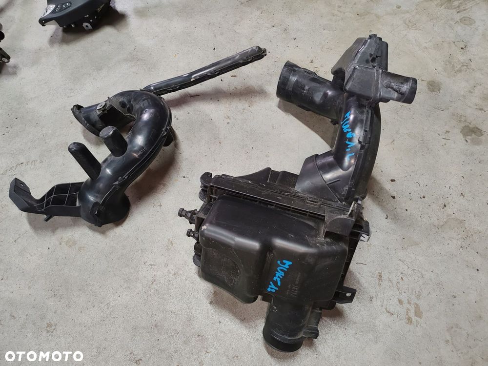 Obudowa filtra powietrza rezonator 1.2 Nissan Juke LIFT F15 14-19 - 4