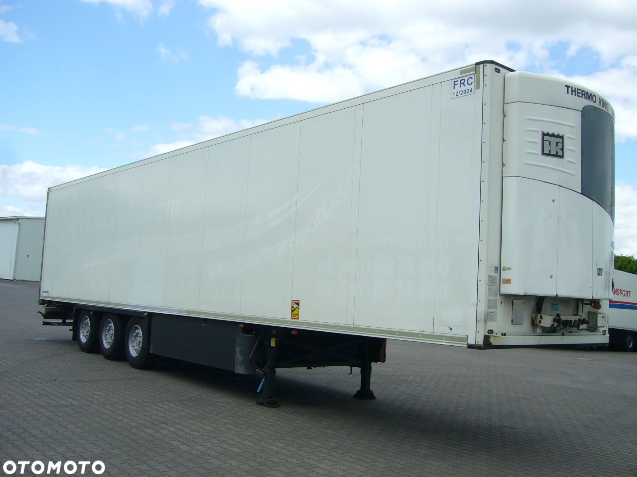Schmitz Cargobull SKO 24L - 1
