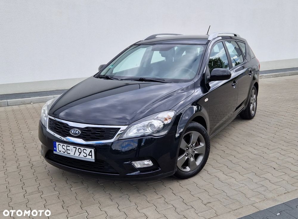Kia Ceed - 1