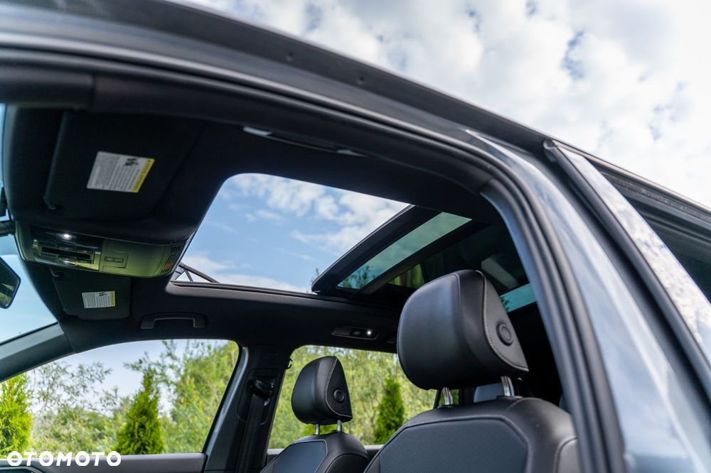Volkswagen Tiguan Allspace - 14