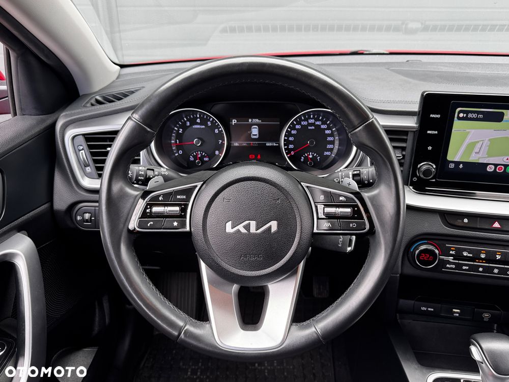 Kia Ceed 1.5 T-GDI Business Line DCT - 34