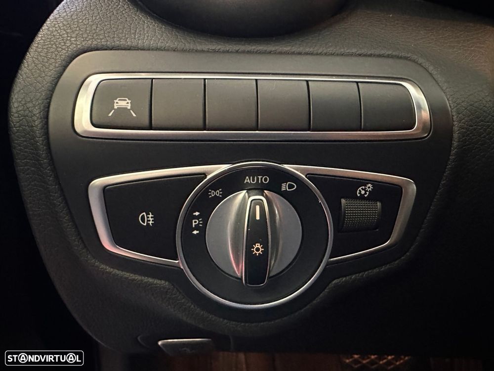 Mercedes-Benz C 300 de Avantgarde - 17