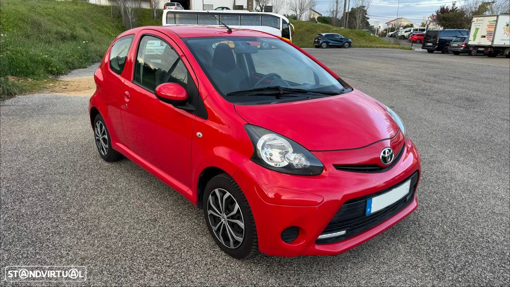 Toyota Aygo Cool - 13
