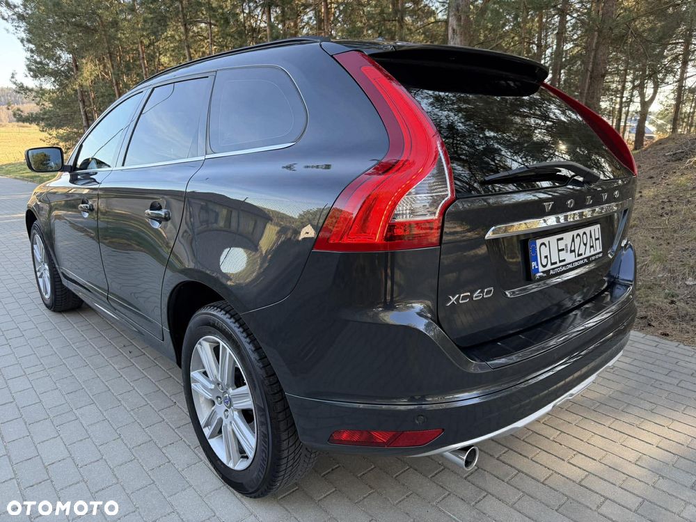Volvo XC 60 D4 Edition Pro - 3