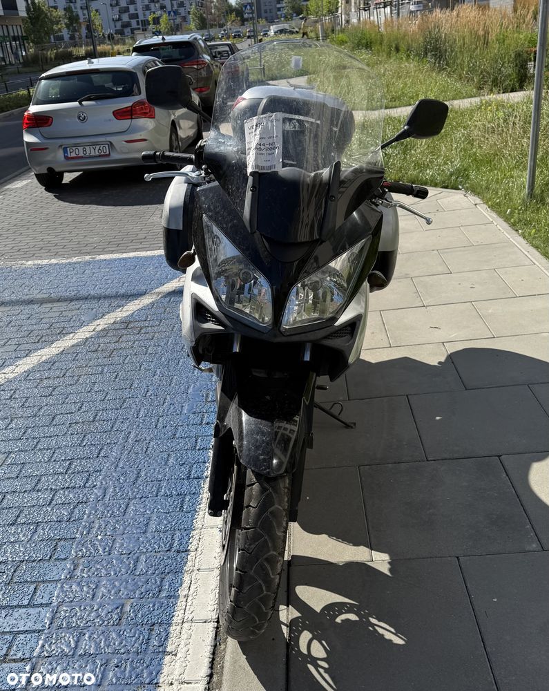 Suzuki V-STROM - 3