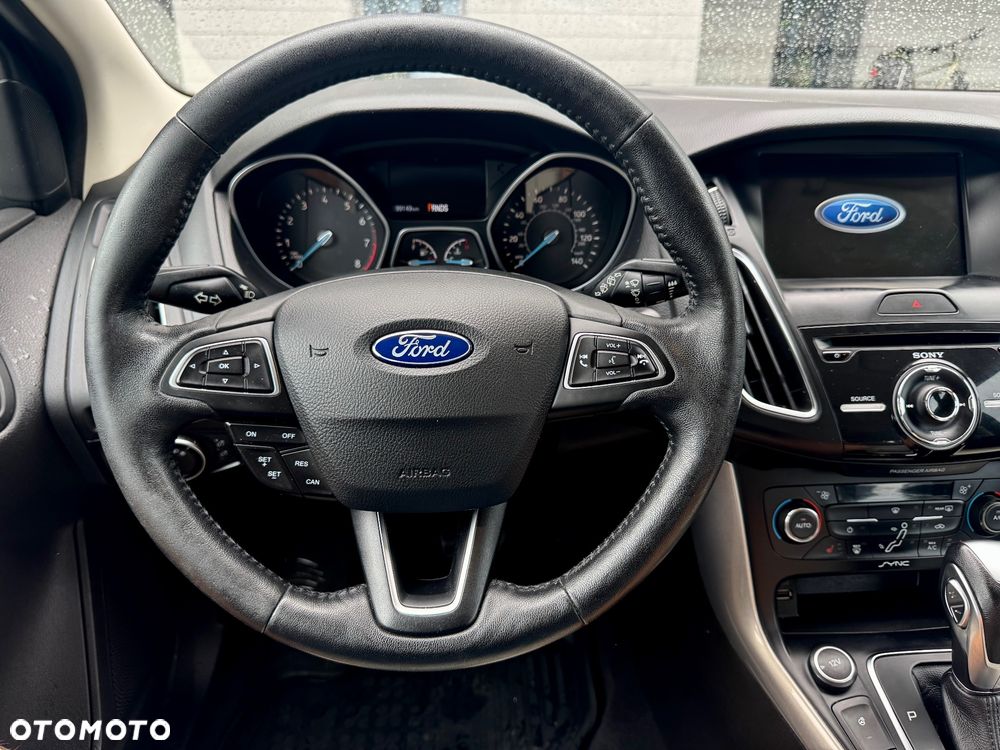 Ford Focus - 15