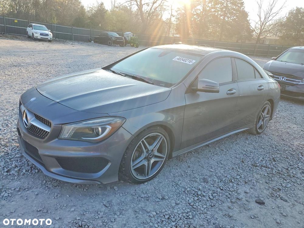 Mercedes-Benz CLA 250 4Matic 7G-DCT - 3