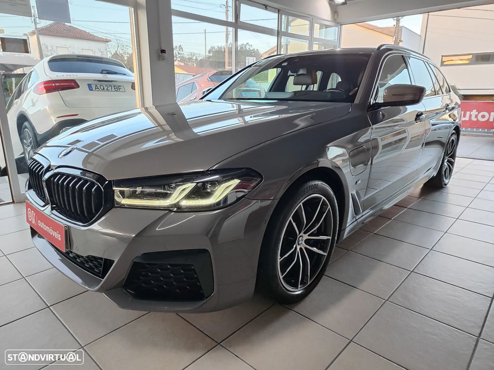 BMW 530 e Pack Desportivo M - 5