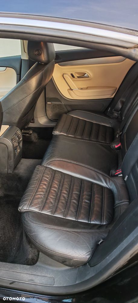 Volkswagen Passat CC - 15