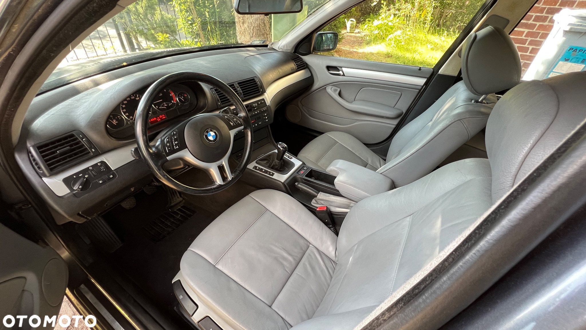 BMW Seria 3 330d - 37