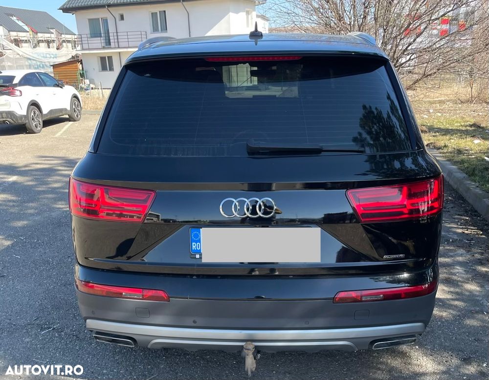 Audi Q7 - 7