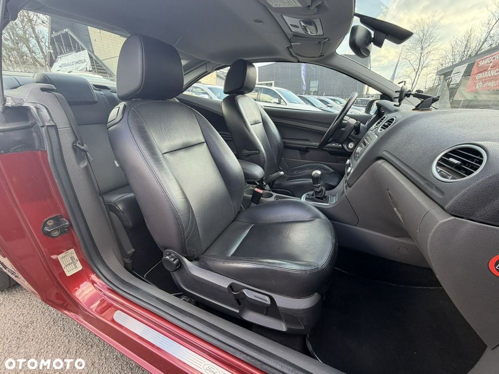 Ford Focus - 37