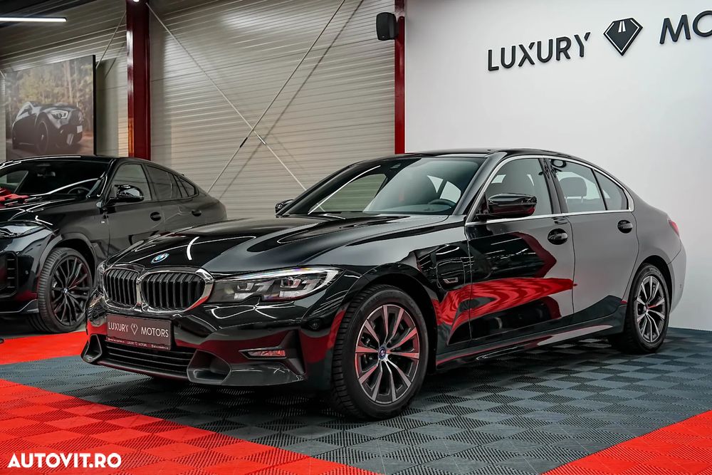 BMW Seria 3 320e Aut. Sport Line - 1