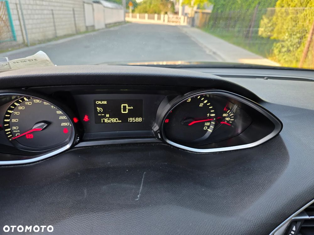 Peugeot 308 BlueHDi 100 Stop & Start Access - 20