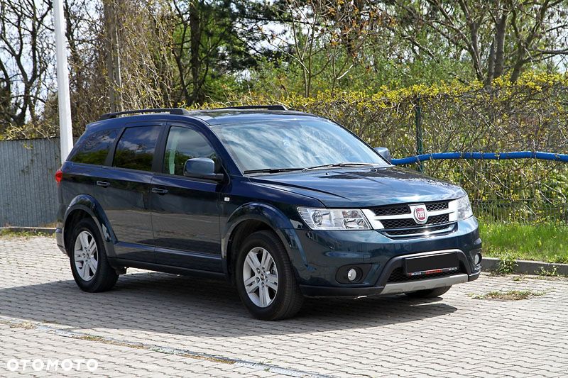 Fiat Freemont 2.0 Multijet Black Code AWD - 3