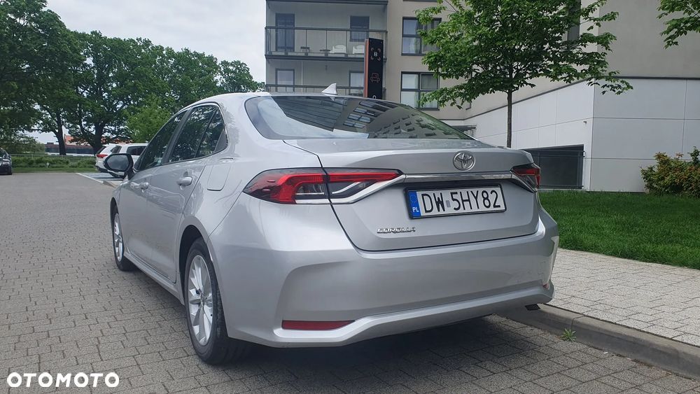 Toyota Corolla - 4